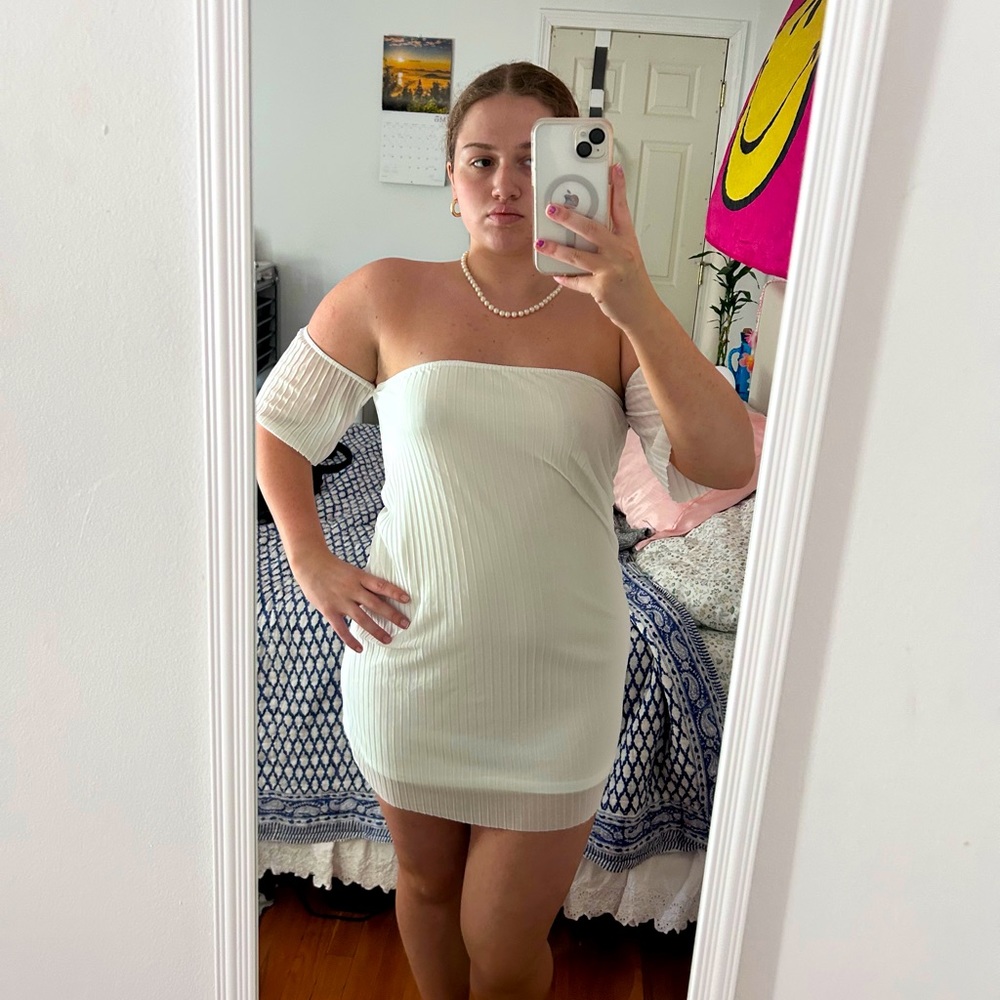 BOOHOO PLEATED OFF THE SHOULDER MINI DRESS